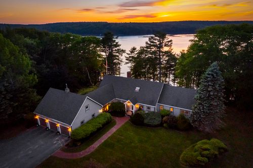 43 Woodward Farm Rd, Bristol, ME, 04539-3008 | Card Image