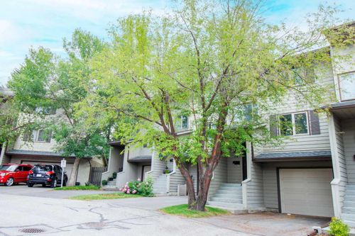 174 Glamis Terrace Sw, Calgary, AB, T3E6V3 | Card Image
