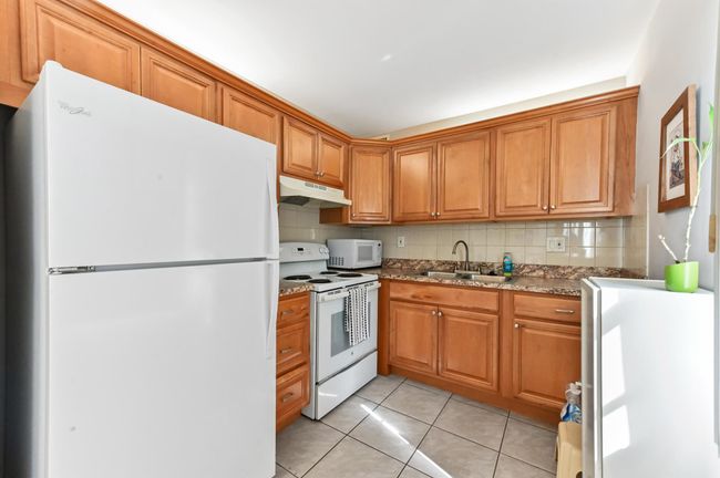 498 Normandy K, Condo with 2 bedrooms, 2 bathrooms and null parking in Delray Beach FL | Image 9