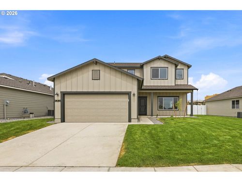 851 Ne Laurel Springs Dr, Hermiston, OR, 97838-1113 | Card Image
