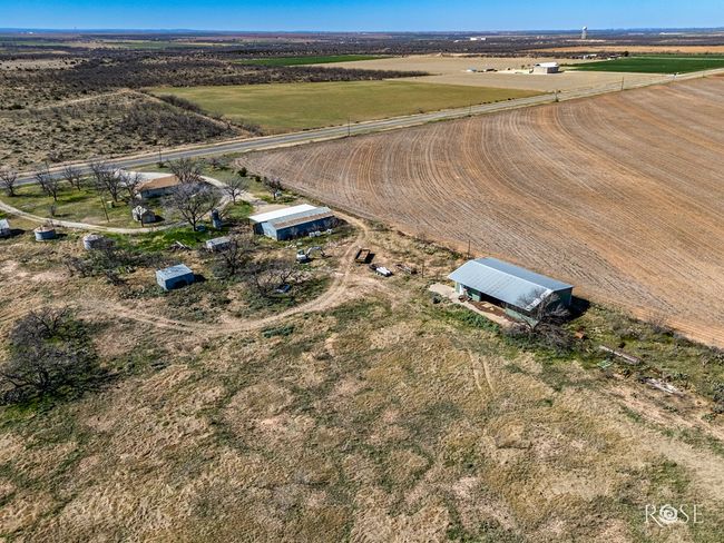17342 Fm 1929 W, House other with 3 bedrooms, 2 bathrooms and 1 parking in Miles TX | Image 34