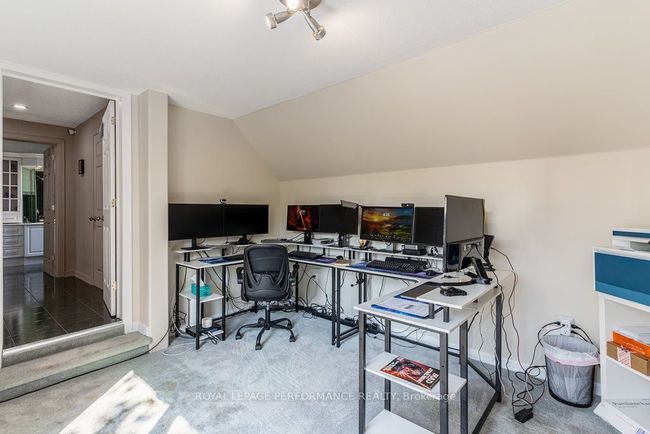 1657 Whiteside Way, House other with 3 bedrooms, 2 bathrooms and 8 parking in Metcalfe ON | Image 38