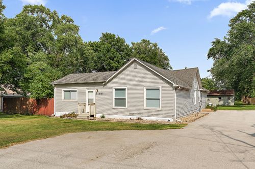 18145 Harlem Ave, Tinley Park, IL, 60477-3608 | Card Image