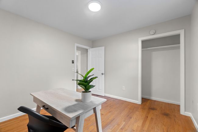 Bedroom #3 | Image 18