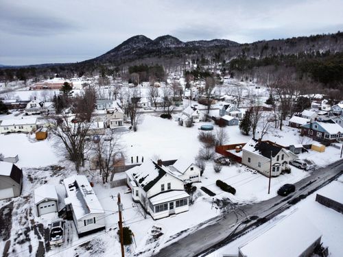 26 Highland Avenue, Dixfield, ME, 04224 | Card Image