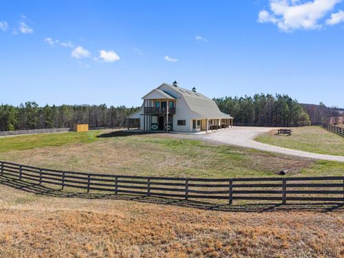 1433 Piney Mountain Rd, Appomattox, VA, 24522-8958 | Card Image