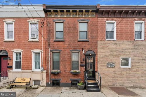 1564 E Berks St, PHILADELPHIA, PA, 19125-2802 | Card Image