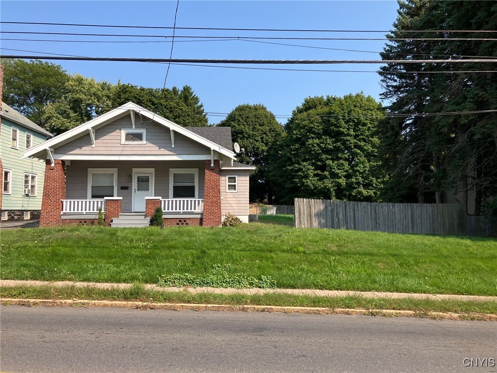 Velasko Rd, Syracuse, NY 13207
