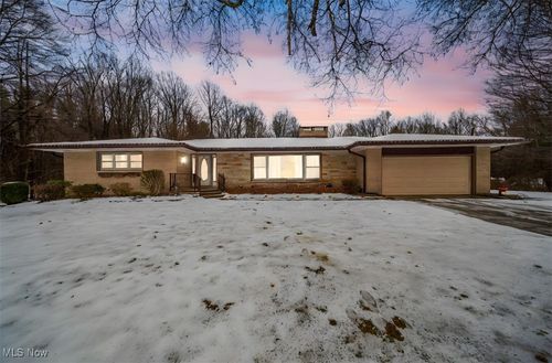 3832 Lake Rd, Conneaut, OH, 44030-3120 | Card Image