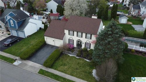 2901 Hodle Ave, Easton, PA, 18045-8104 | Card Image