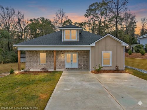 68 Mill Creek Dr, Smiths Station, AL, 36877-2558 | Card Image