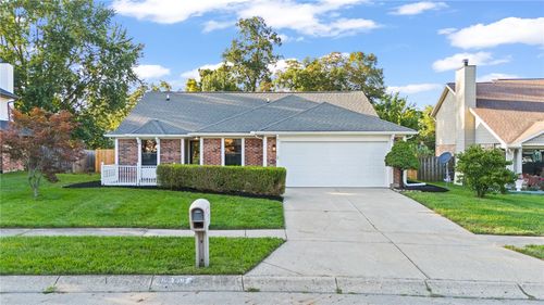 8349 Chinaberry Place, Huber Heights, OH, 45424 | Card Image
