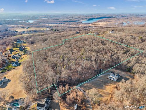 184 Cox Rd, Portland, CT, 06480-1328 | Card Image