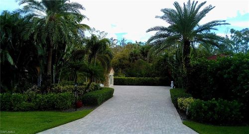 4948 Coach Ln, NAPLES, FL, 34114-9461 | Card Image