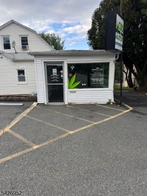 347 E Main St, Rockaway Boro, NJ, 07866-3604 | Card Image