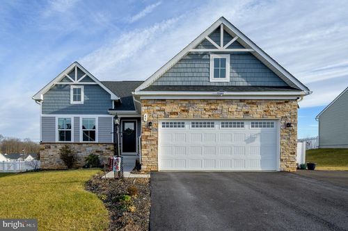 45 Perspective Pl, HEDGESVILLE, WV, 25427-5955 | Card Image