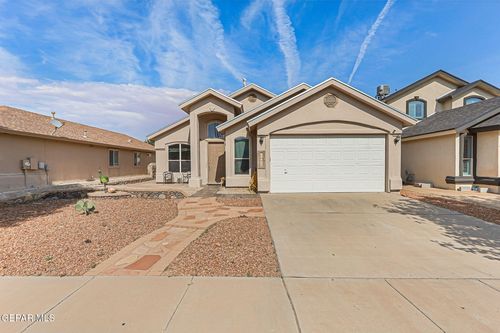10944 Northview Dr, El Paso, TX, 79934-2829 | Card Image