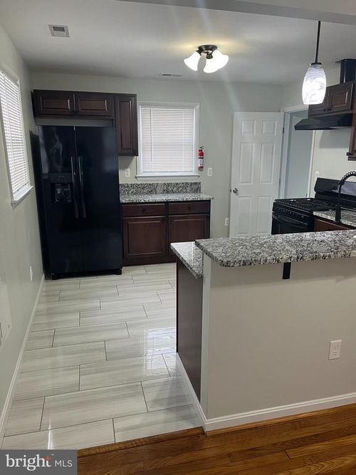 1509 4th St, GLENARDEN, MD, 20706-1615 | Card Image