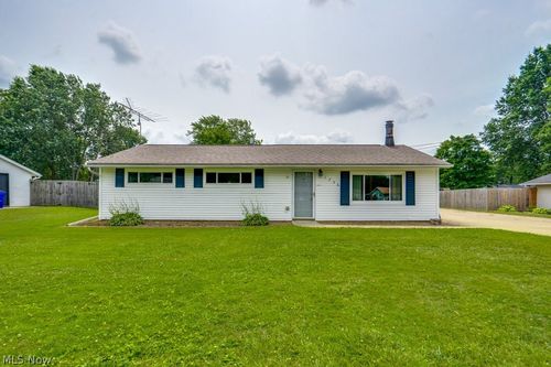 1756 Evergreen Dr, Streetsboro, OH, 44241-5431 | Card Image