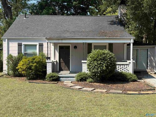 2004 Sewanee Rd Sw, Huntsville, AL, 35801-5225 | Card Image