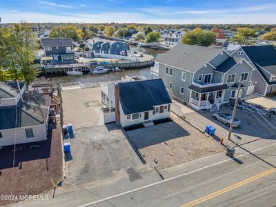 829 Jane Drive, House other with 3 bedrooms, 2 bathrooms and null parking in Manahawkin NJ | Image 1