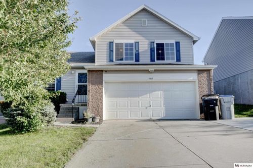 8841 Quest St, Omaha, NE, 68122-5238 | Card Image