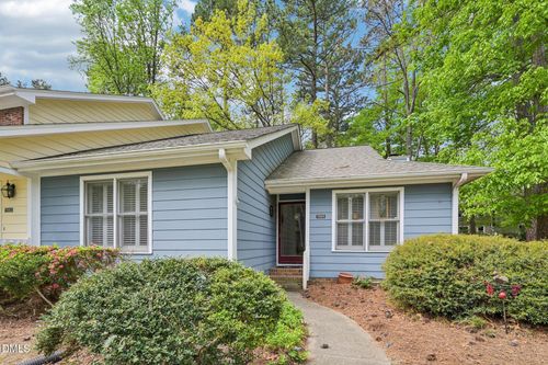 1565 Laureldale Dr, Raleigh, NC, 27609-3572 | Card Image