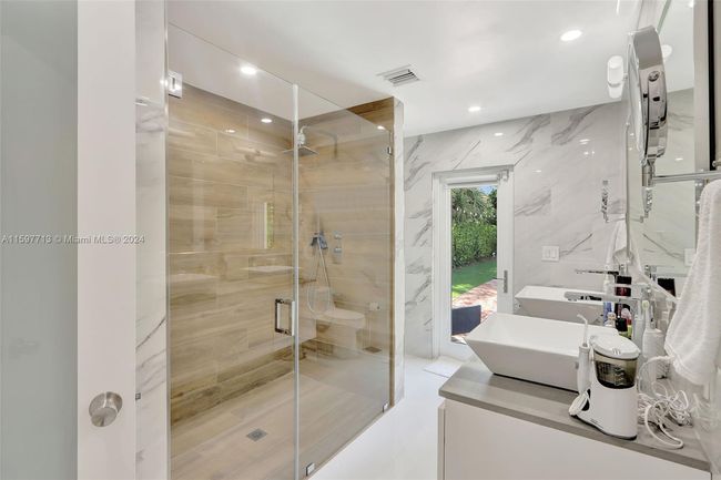 0 - 6640 Tarrega St, House other with 3 bedrooms, 3 bathrooms and null parking in Coral Gables FL | Image 19