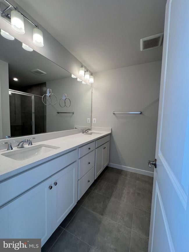 1800 Cherry Birch St, Townhouse with 5 bedrooms, 5 bathrooms and null parking in DUMFRIES VA | Image 43