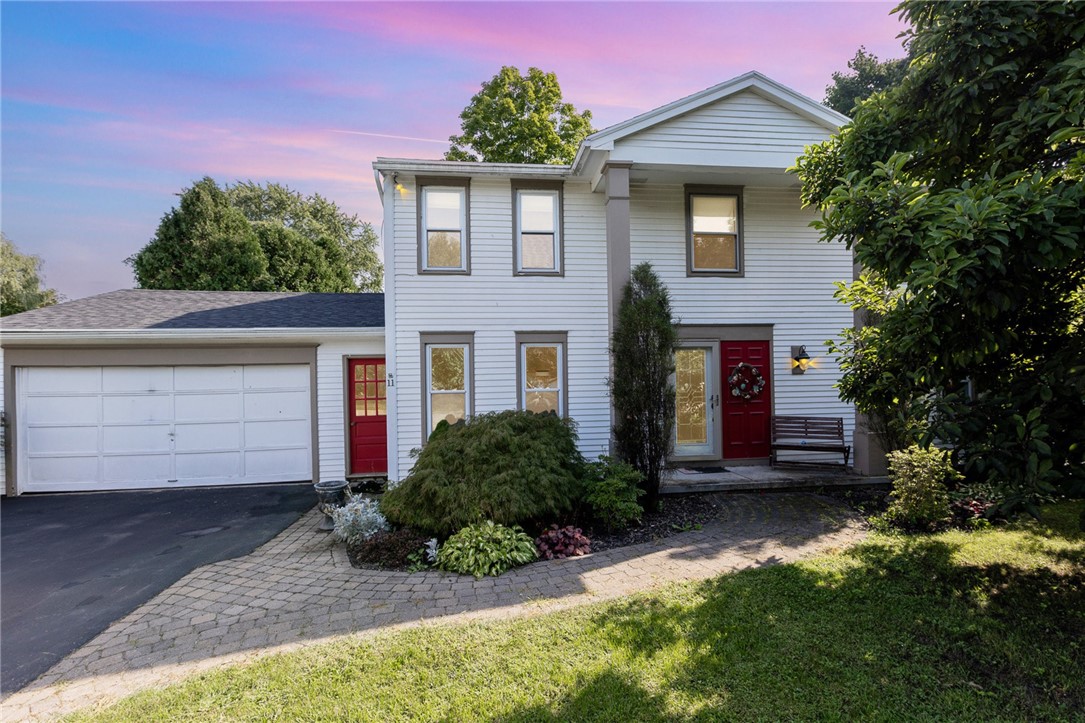 Timway Ct, Fairport, NY 14450