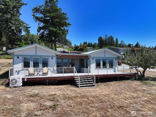4883 Magellan Dr, Freeland, WA, 98249-9603 | Card Image