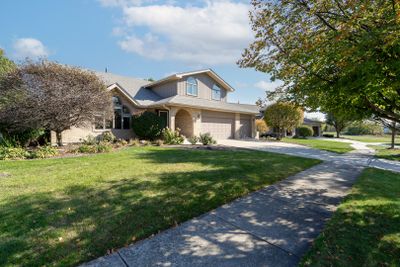 17653 Greenfield Court, House other with 5 bedrooms, 2 bathrooms and 3 parking in Orland Park IL | Image 2