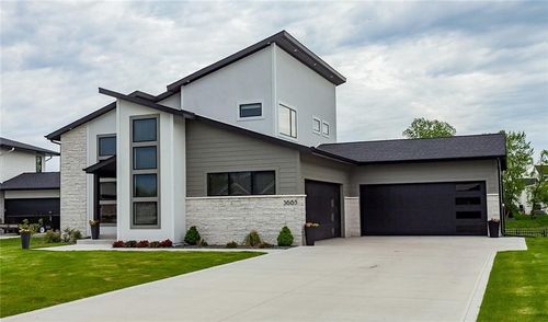 3665 Nw 177th Ct, Clive, IA, 50325-2639 | Card Image