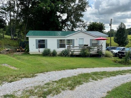 1820 Parker Rd, Pall Mall, TN, 38577-4042 | Card Image