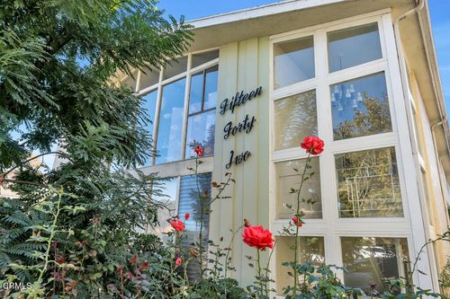 c-1542 Riverside Dr, Glendale, CA, 91201 | Card Image