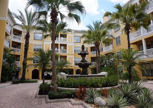 apt-172-860 N Orange Ave, Orlando, FL, 32801-1042 | Card Image