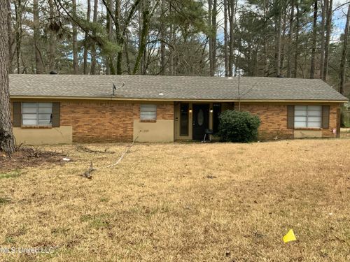 613 Upper Darby Rd, Jackson, MS, 39212-4652 | Card Image