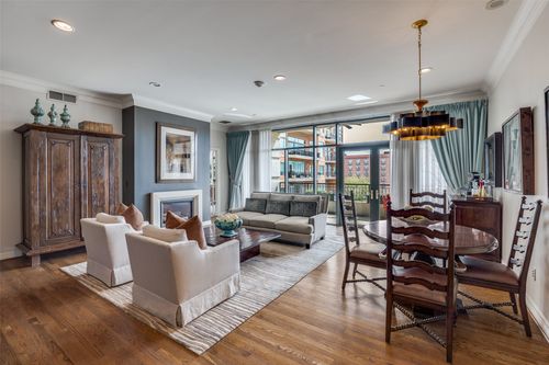 apt-506-2828 Hood St, Dallas, TX, 75219-7806 | Card Image