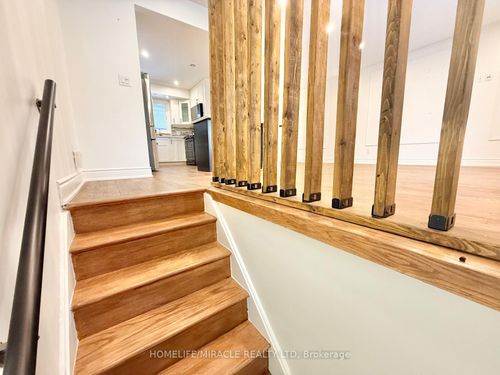 main-unit-12 Foster Crescent E, Waterloo, ON, N1R4R1 | Card Image