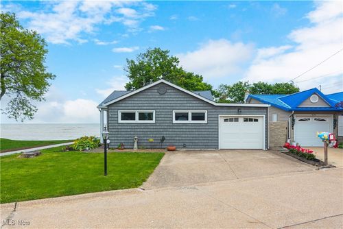 6178 Shadyside Dr, Vermilion, OH, 44089-1050 | Card Image