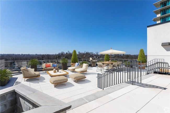 1004 - 601 Ridge Hill Blvd, Condo with 2 bedrooms, 2 bathrooms and null parking in Yonkers NY | Image 6