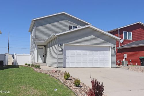 2860 Finley St, Lincoln, ND, 58504-9261 | Card Image
