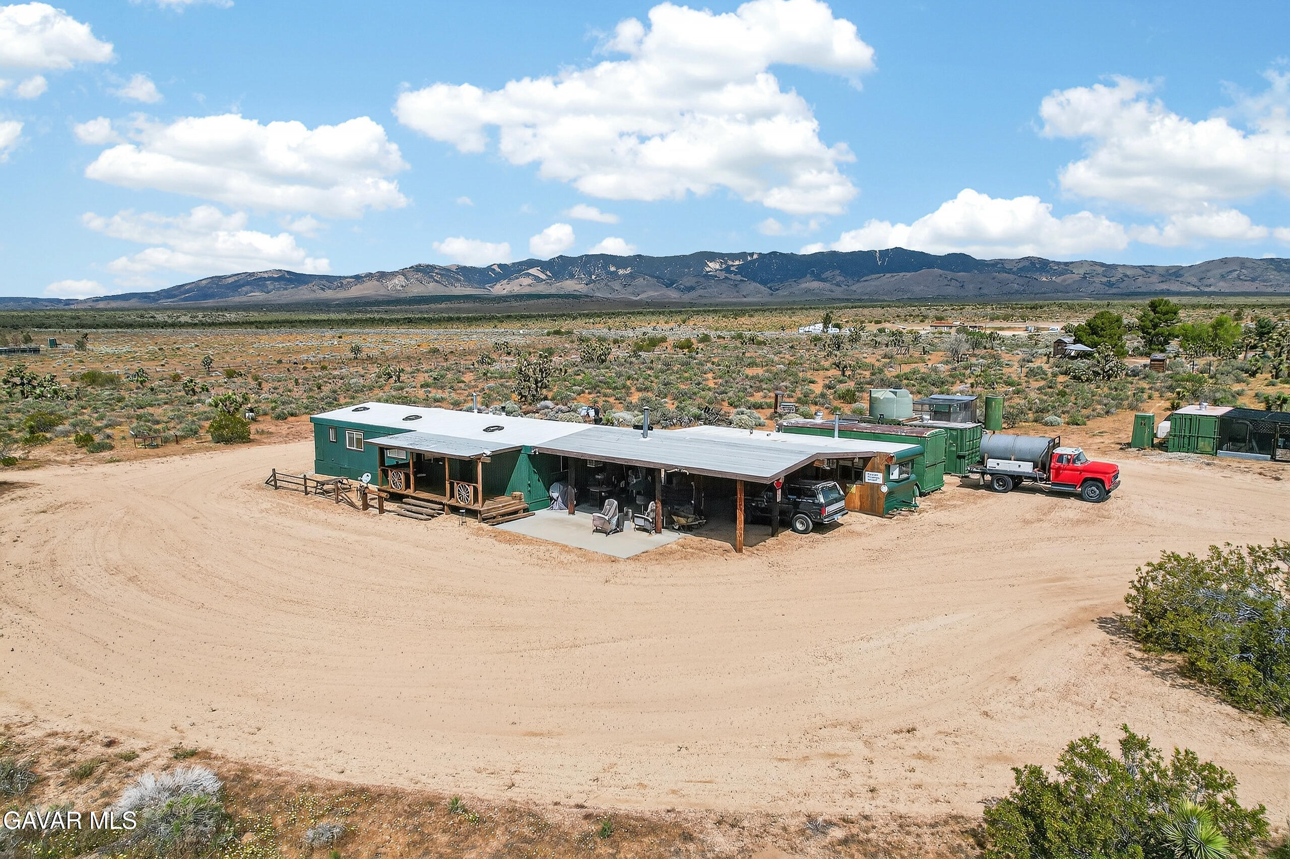 Land in Rosamond