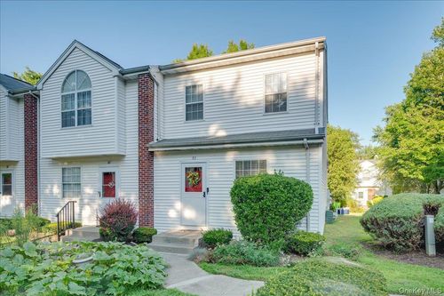 83 Village Ml, Haverstraw, NY, 10927-1069 | Card Image
