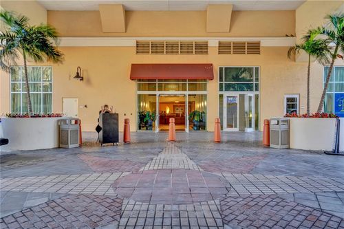 apt-1402s-7350 Sw 89th St, Miami, FL, 33156-7746 | Card Image