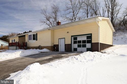 3320 Jacksonville Rd, BELLEFONTE, PA, 16823-7839 | Card Image