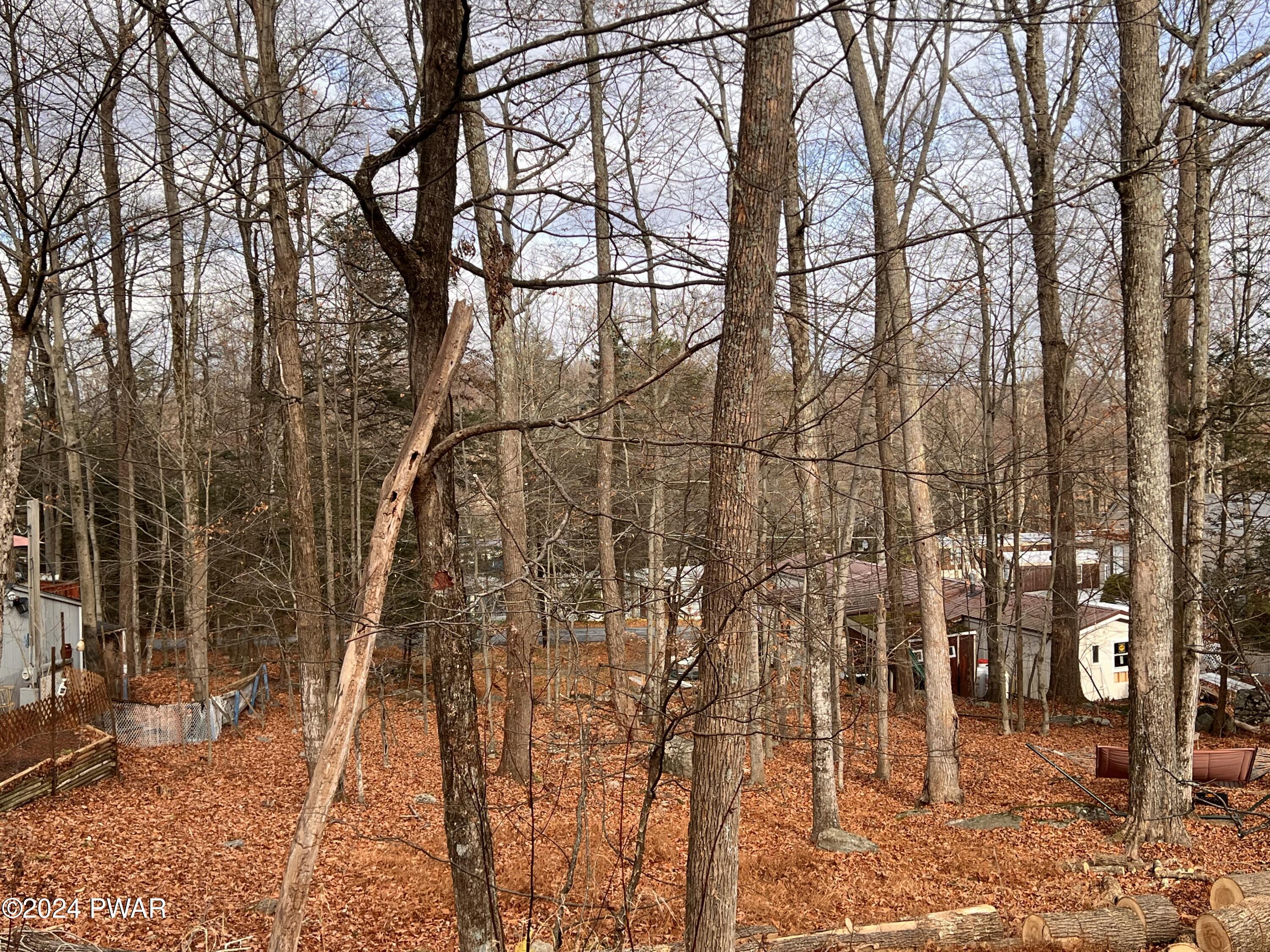 Land in Greentown