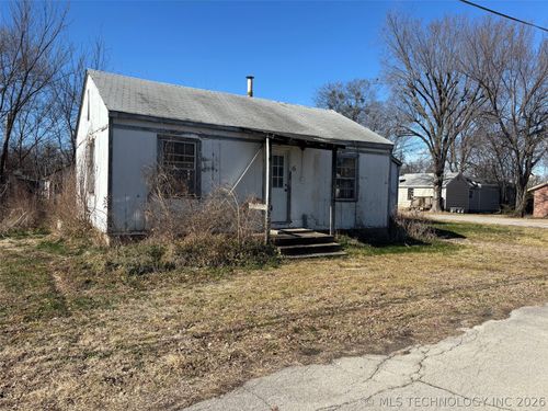 6 S Bailey St, Pryor, OK, 74361-5015 | Card Image