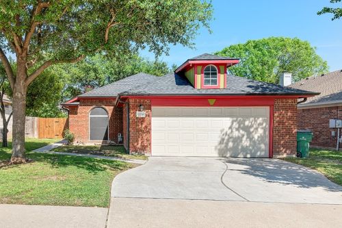 1229 Laurelleaf Dr, Pflugerville, TX, 78660-2254 | Card Image