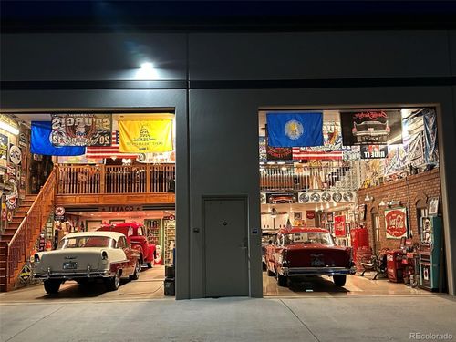 f4-9181 Commerce Center Cir, Highlands Ranch, CO, 80129-1560 | Card Image